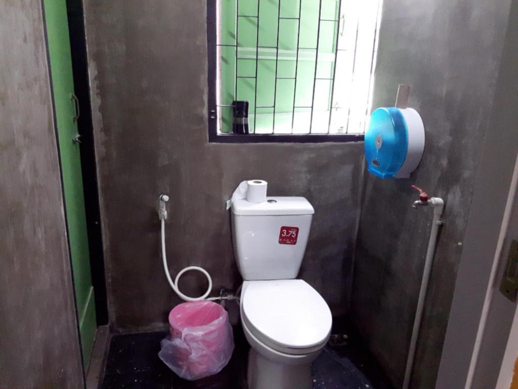 Hotel R-One 24/7 Bangkok Zewnętrze zdjęcie